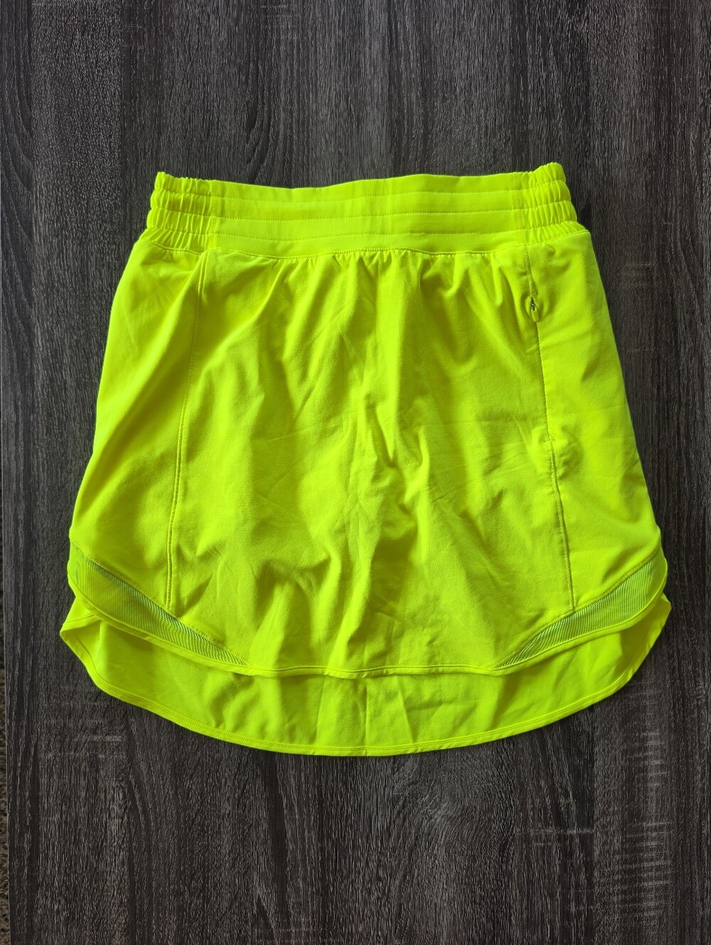 NEW Lululemon Highlighter Yellow Hotty Hot High Rise Skirt